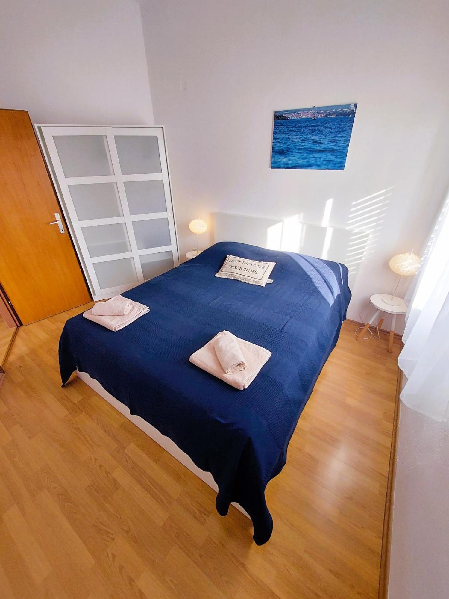 Apartmani Markoc Vodice Esterno foto