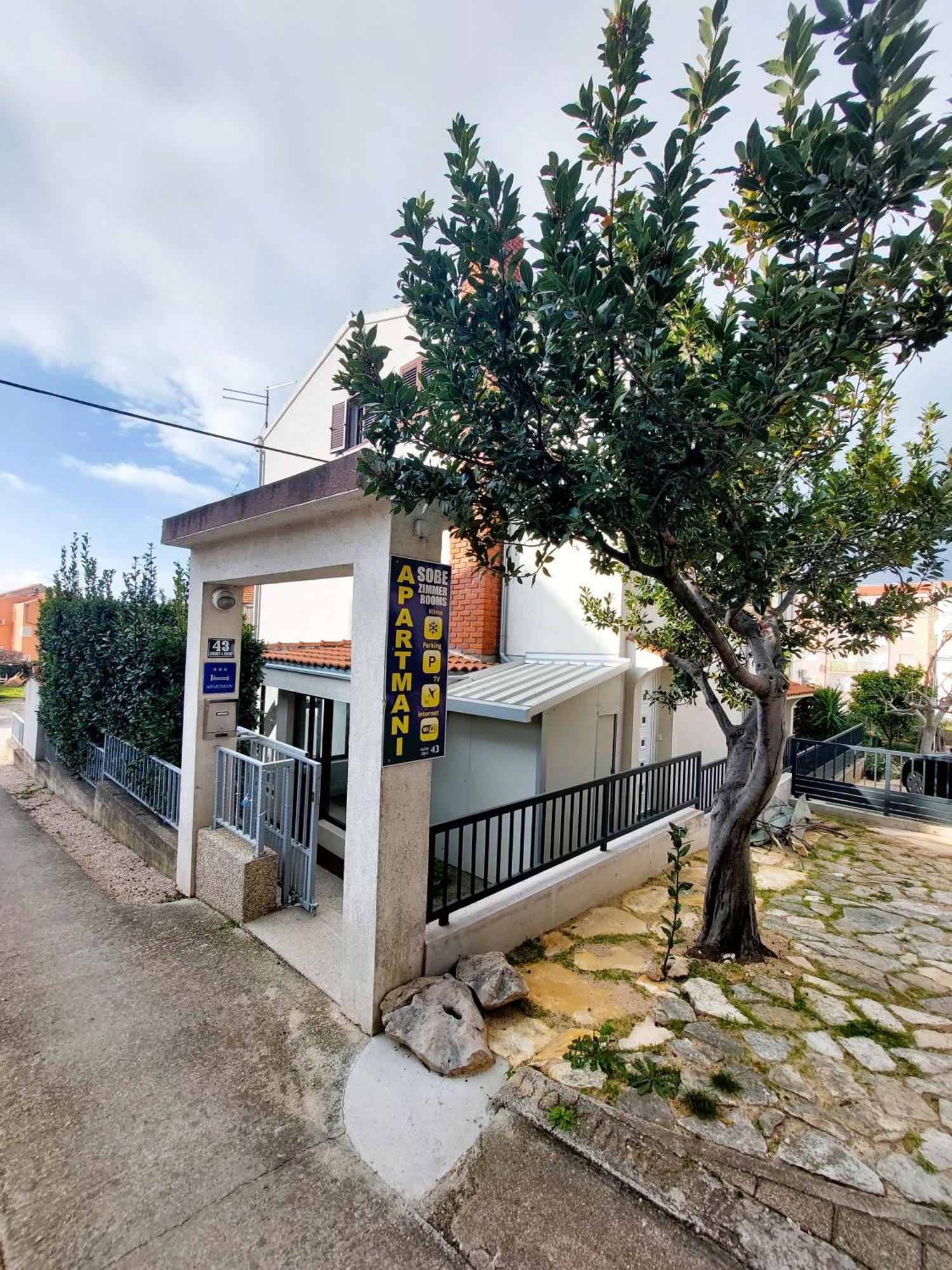 Apartmani Markoc Vodice Esterno foto