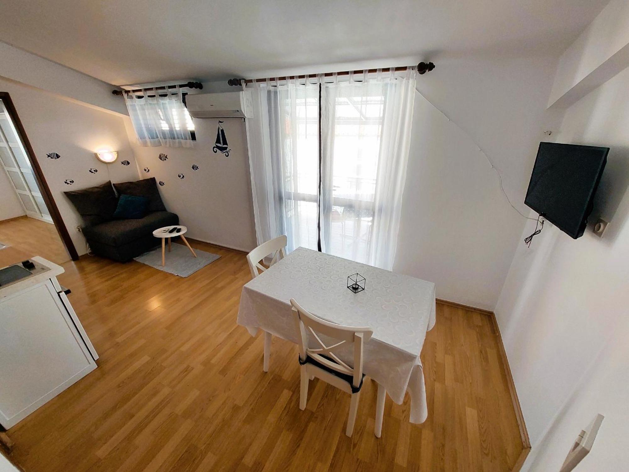 Apartmani Markoc Vodice Esterno foto