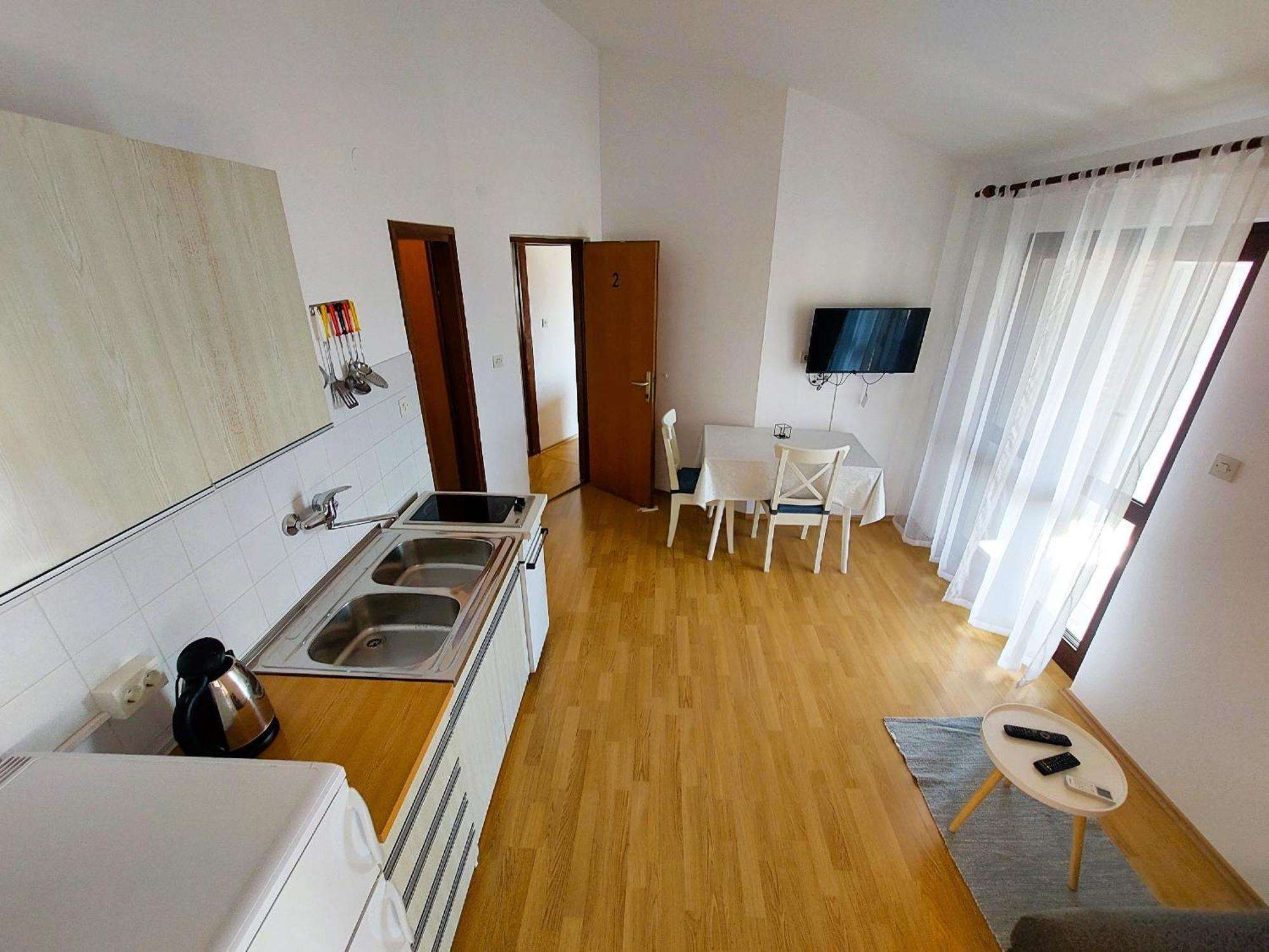 Apartmani Markoc Vodice Esterno foto
